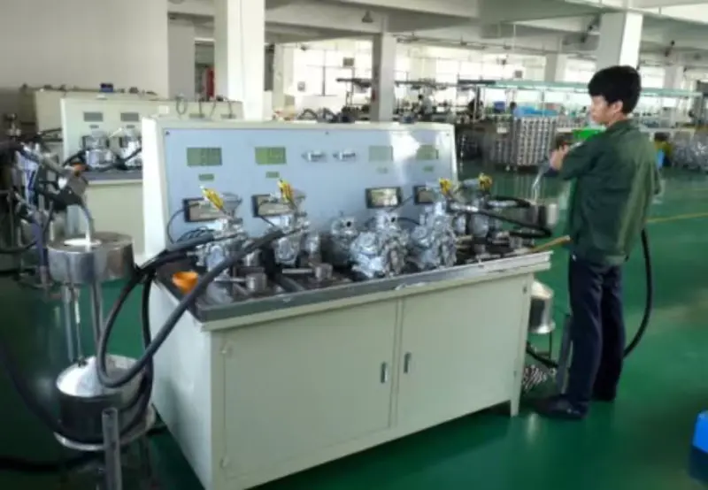 Nozzle bahan bakar duwe 